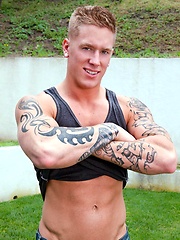 Spencer Jones takes Cole Markum on a wild ride, fucking him with every ounce of his sexual energy and then feeding him a mouthful of hot sticky cum.