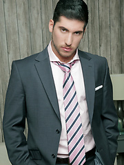 Buddy Crush. Hot and sensual fuck between the two friend - Leo Domenico and Will Helm