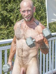 After a Long Hiatus, Hairy Bottom Bearded Big Bodybuilder Baker is Back! Rides a 12" Beaded Dildo and Cums!