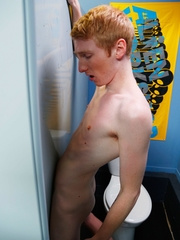 Skinny Silas Gray & Danny Forest have gloryhole sex