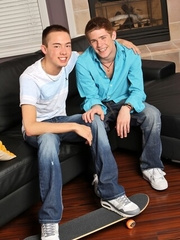 Skinny american boy Brayden White and JD Evans taste each other's dick and fuck