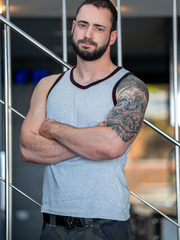 Spain in the Ass 2: MrDeepVoice's First Double-Penetration Gangbang