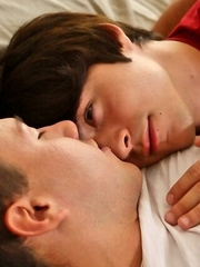 Gay twink couple Matthew Keading & Blake Stone fucking