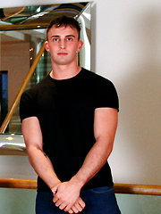 Straight Muscular Hunk Logan Gets Sucked by his 1st Man