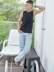 Skinny latino lad Zack Torres show his ass