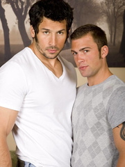 Leo & Trent. Classic Scene (Aug, 2008)