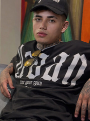 File 43 - Angel goes Medellin 1