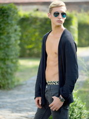 Sexy blonde Christopher Caan