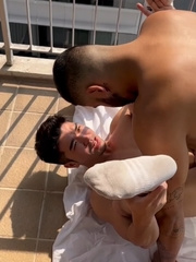 Daniel Takes On Arias